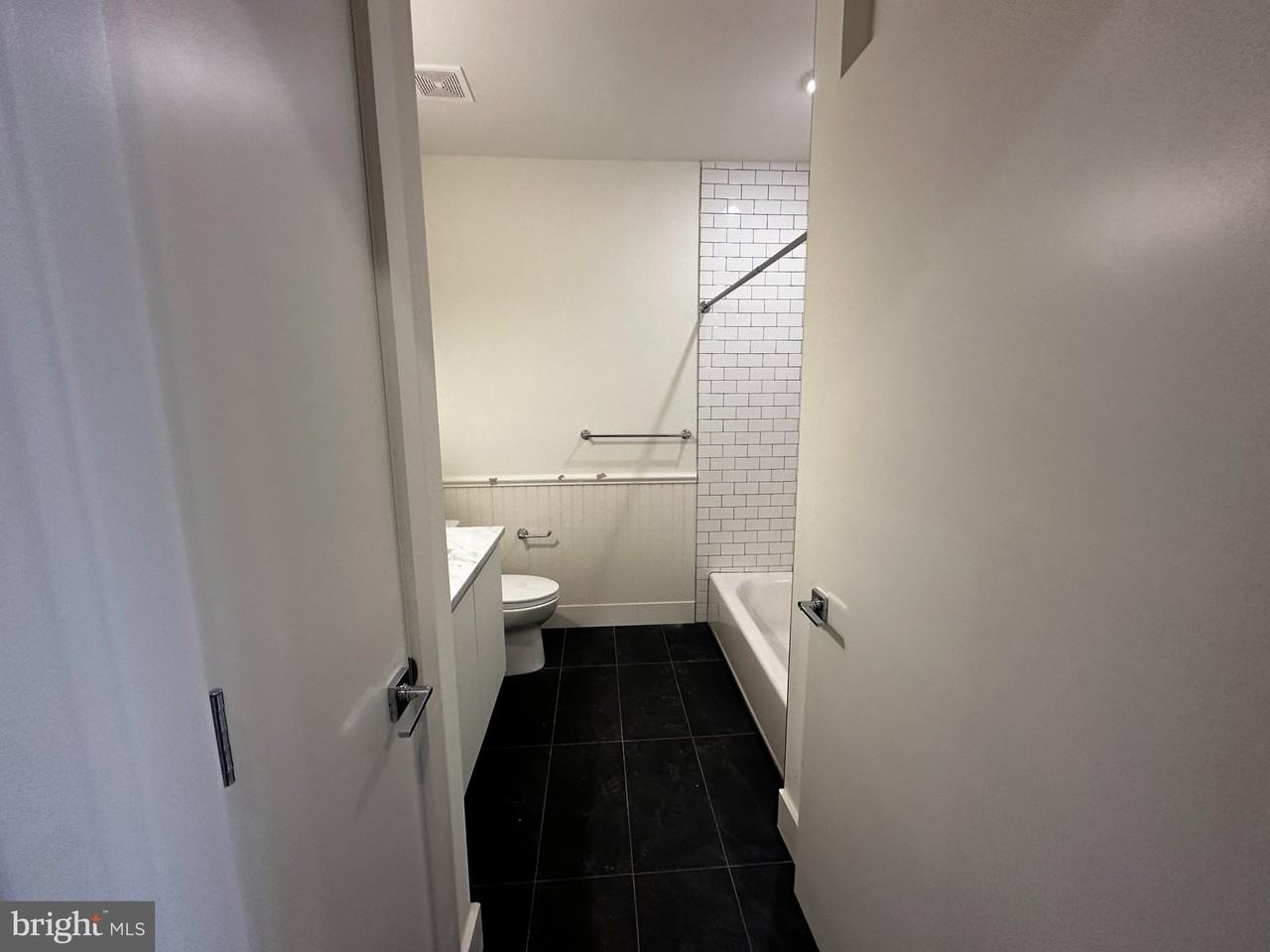 1801 N Howard St #208 - Photo 6 of 17