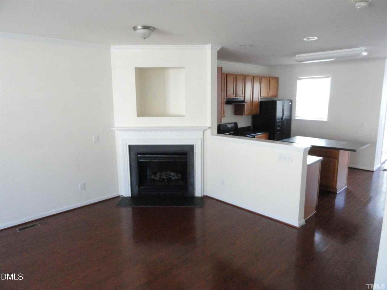 1532 Haywards Heath Lane - Photo 2 of 26