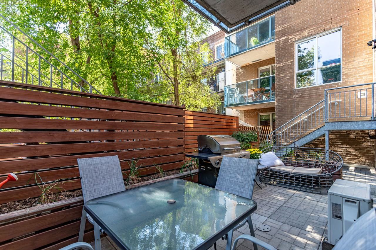 2525 Avenue des Érables - Photo 2 of 19