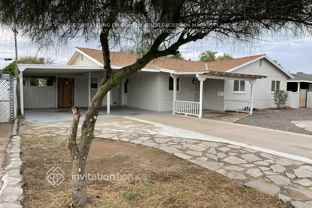 2133 W Palmaire Ave - Photo 1 of 1