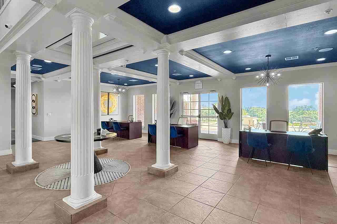 Fairways at Lincoln - Photo 4 of 41