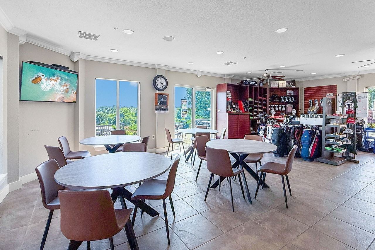 Fairways at Lincoln - Photo 7 of 41