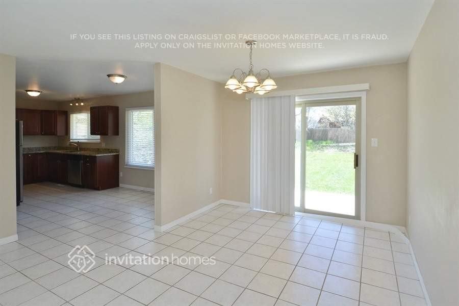 1006 S Macon St - Photo 6 of 18