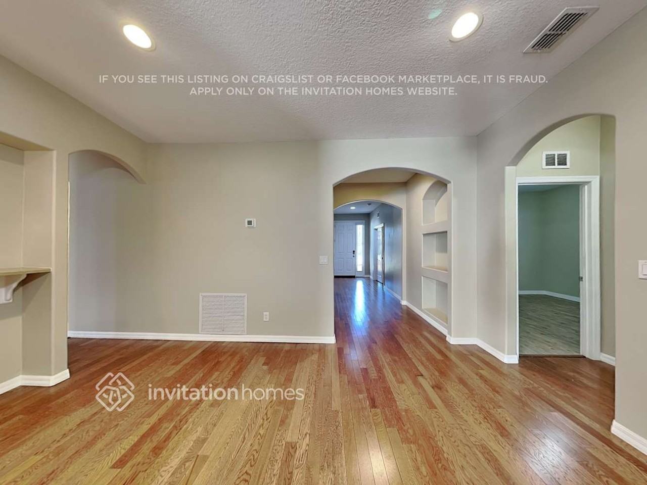 1162 Hailey St - Photo 3 of 23