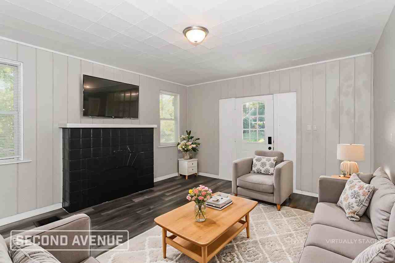 2632 Queen City Ave - Photo 2 of 27