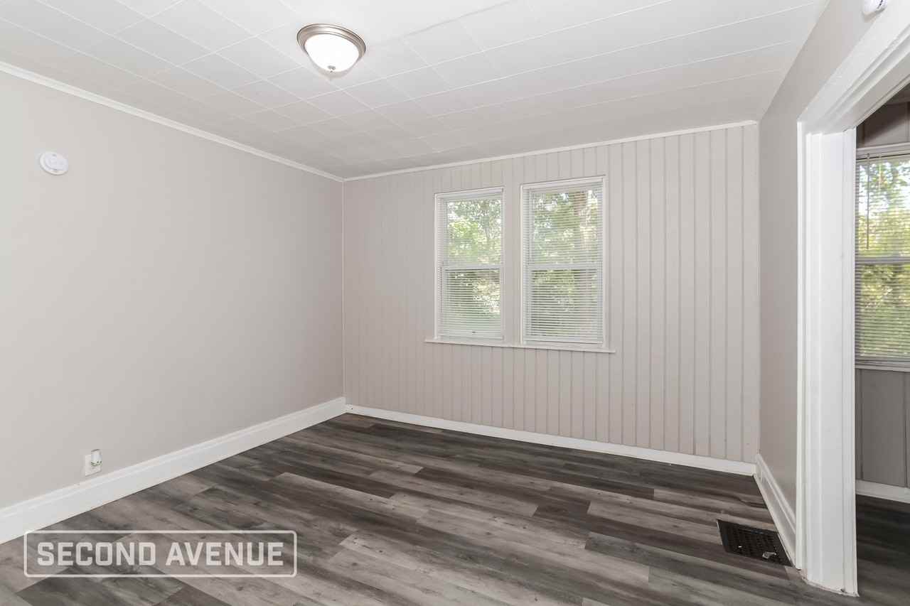 2632 Queen City Ave - Photo 5 of 27