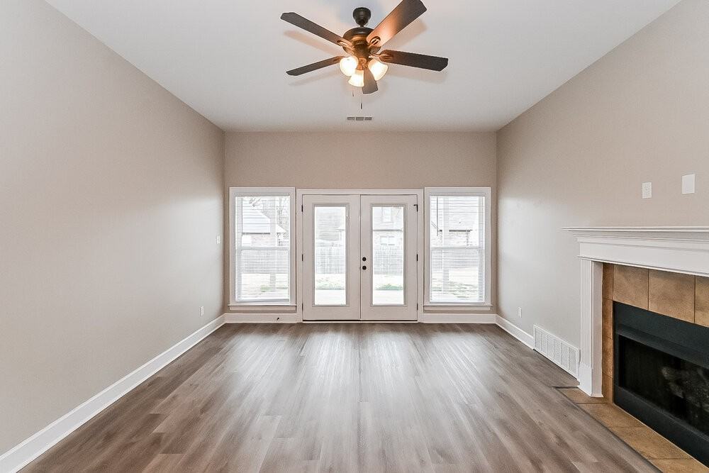 3110 Logans Loop - Photo 3 of 16