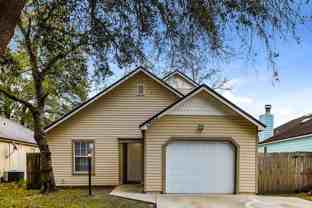 1853 Alberta Ct N - Photo 1 of 1