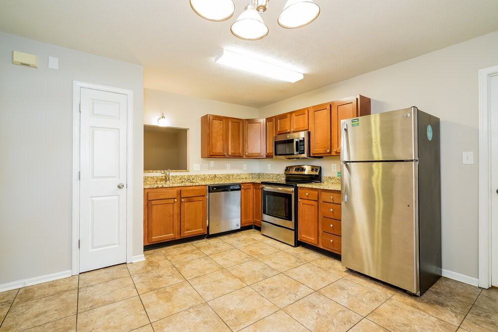 535 Cahill Ln - Photo 6 of 21