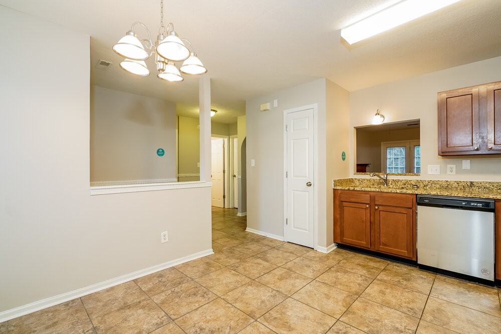 535 Cahill Ln - Photo 7 of 21