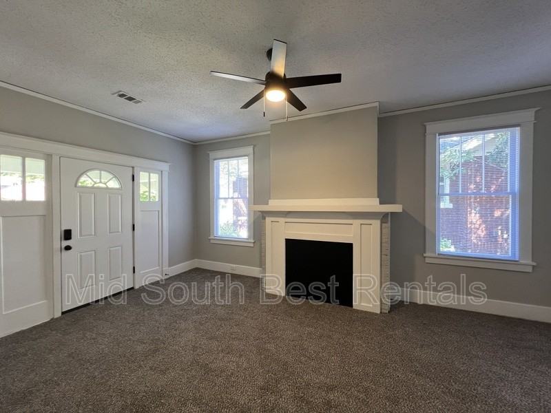 444 N Avalon St - Photo 2 of 9