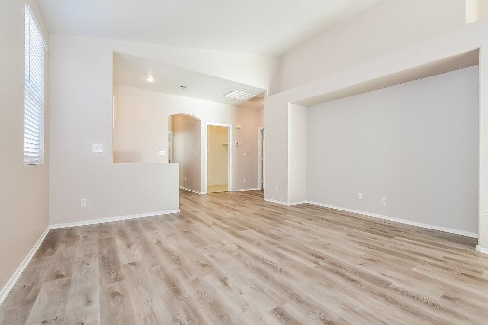 9660 Flying Eagle Ln - Photo 4 of 16