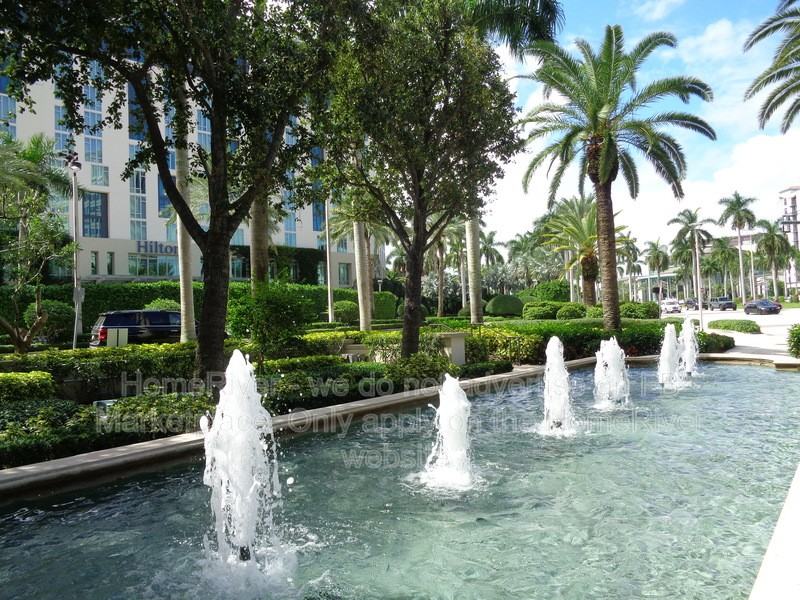 550 Okeechobee Blvd #312 - Photo 4 of 30