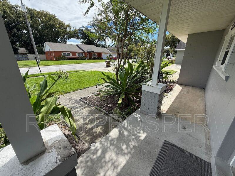 8340 Le Mesa St - Photo 2 of 39