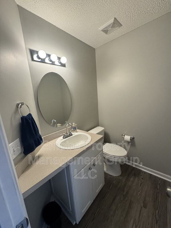 66 Sand Oak Ct - Photo 6 of 18