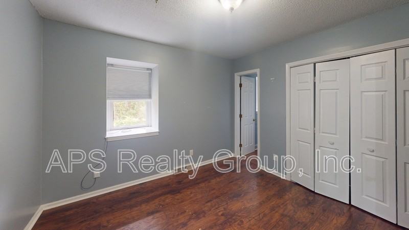 533 Culpepper Ct - Photo 3 of 8