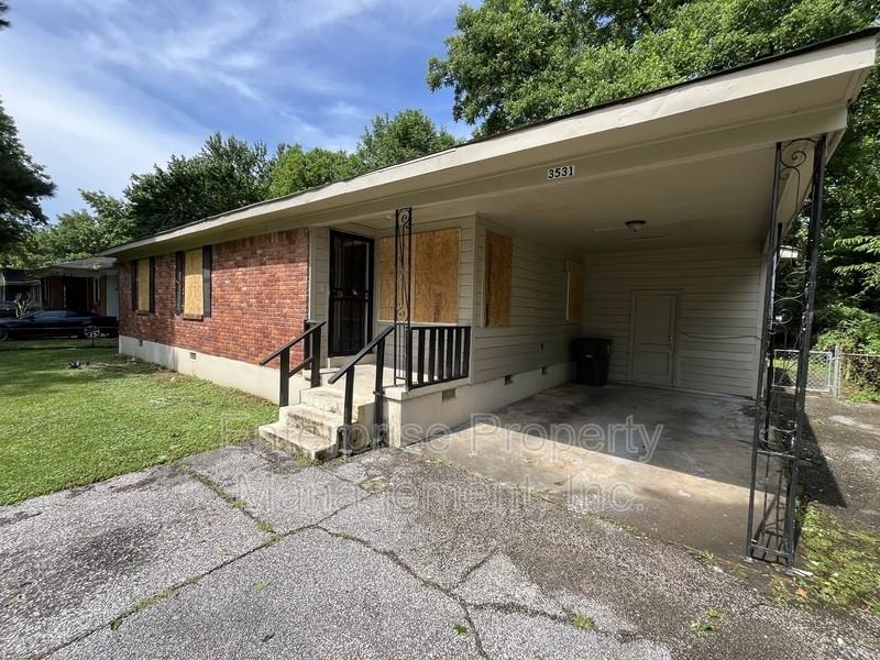 3531 Gowan Dr - Photo 2 of 14