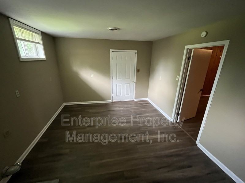 3531 Gowan Dr - Photo 7 of 14