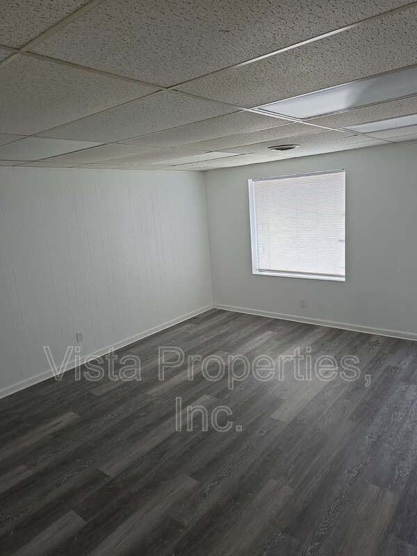 7292 Manslick Rd - Photo 3 of 50