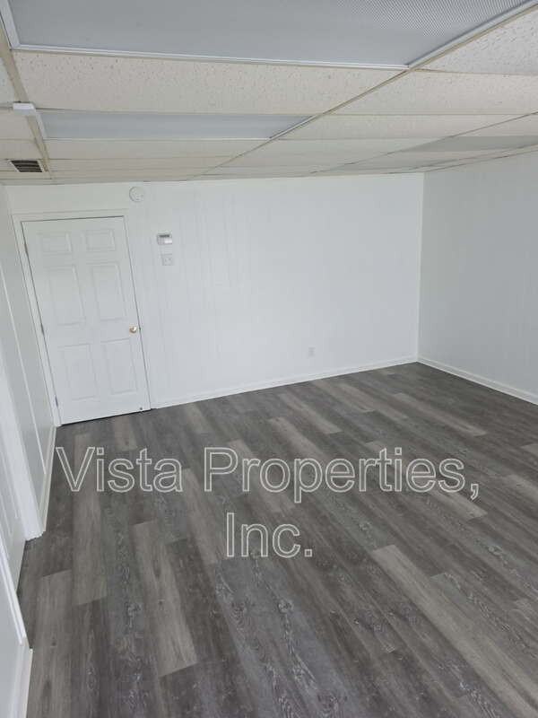 7292 Manslick Rd - Photo 4 of 50