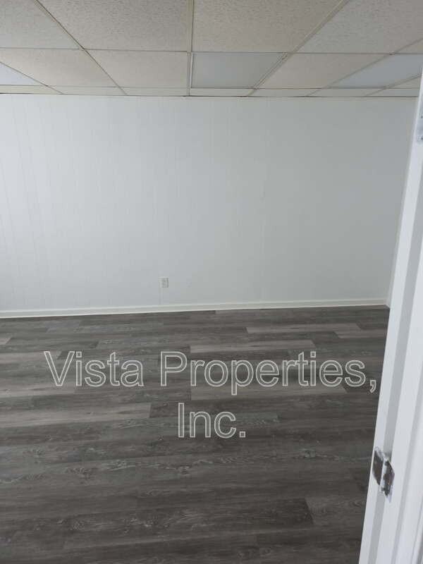 7292 Manslick Rd - Photo 5 of 50