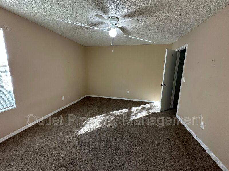 4560 Commander Dr #1337 - Photo 2 of 10