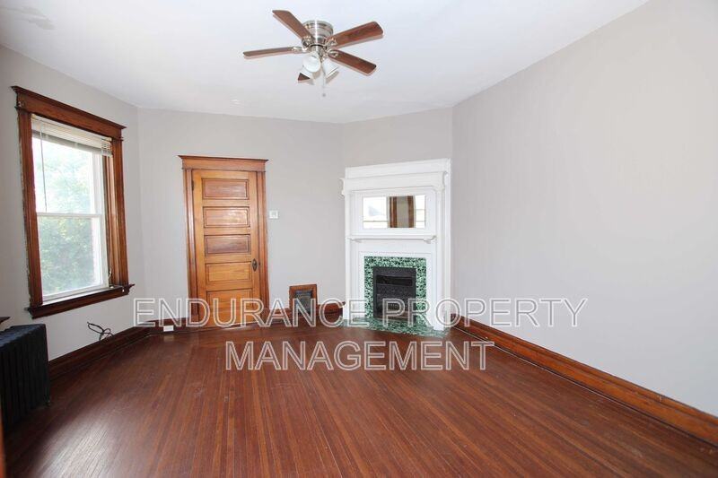 2541 Melrose Ave #2 - Photo 6 of 27