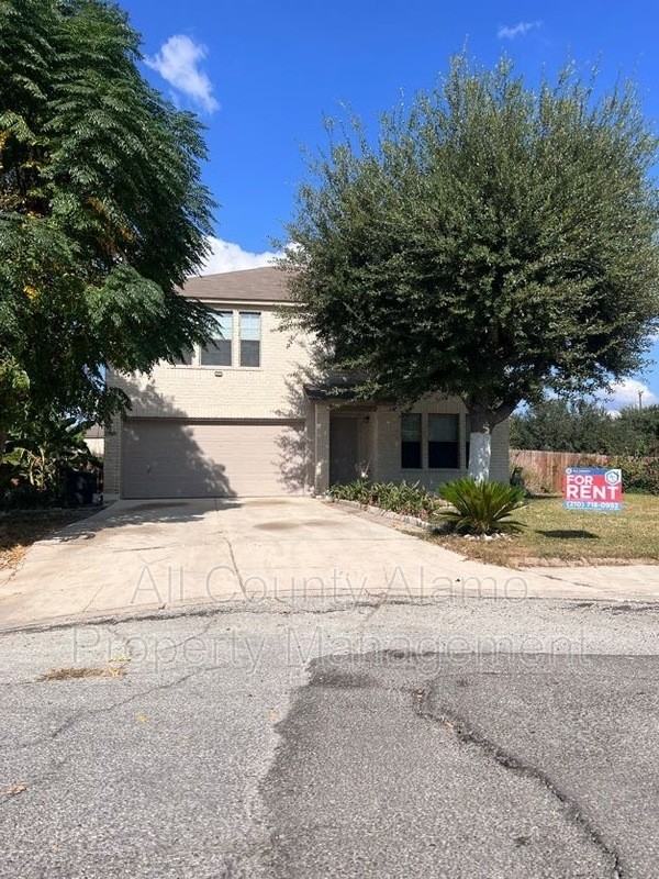 13026 Thomas Sumter St - Photo 3 of 32