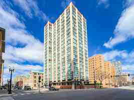featured image of 5600 N Sheridan Rd #11A