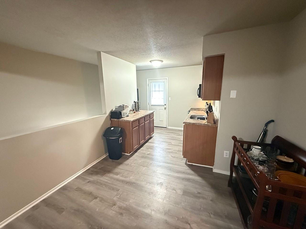 212 Wheaton Ct - Photo 6 of 24