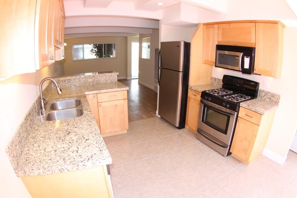 11713 Avon Way #12 - Photo 6 of 23