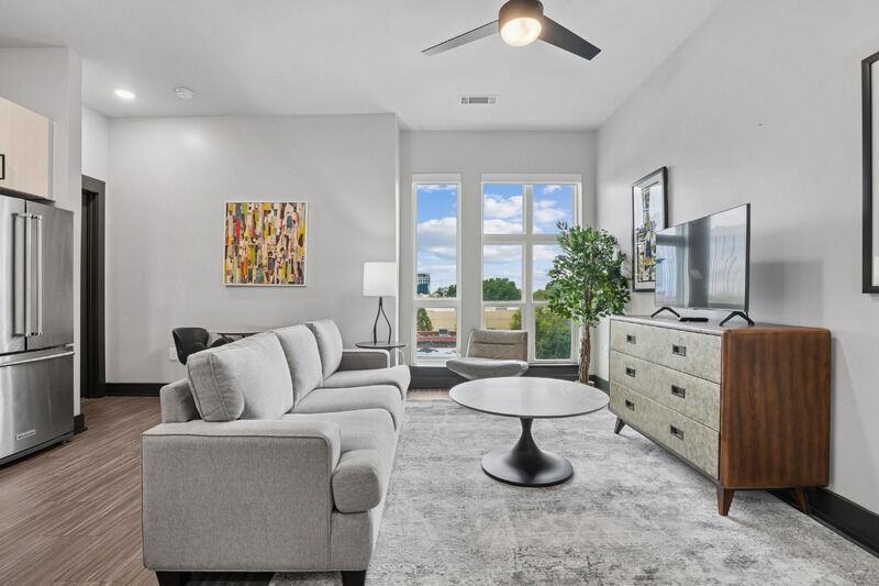 The Winnifred - Photo 2 of 37