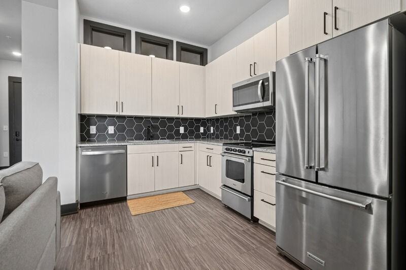 The Winnifred - Photo 5 of 37