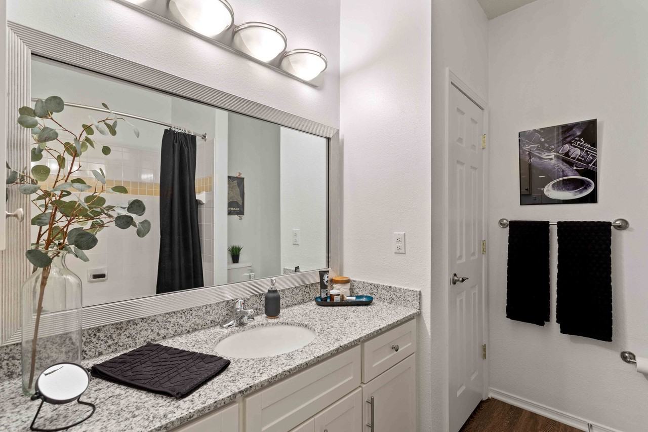 IMT Cool Springs - Photo 7 of 45