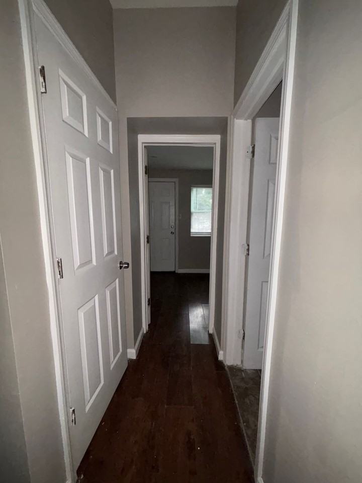 1864 E Cornwall Street - Photo 6 of 10