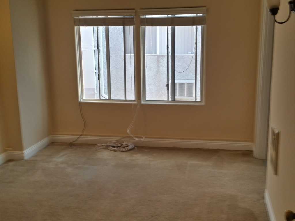 1616 Venice Boulevard #204 - Photo 4 of 12