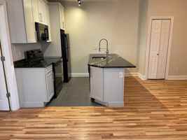 featured image of 4924 Centre Ave