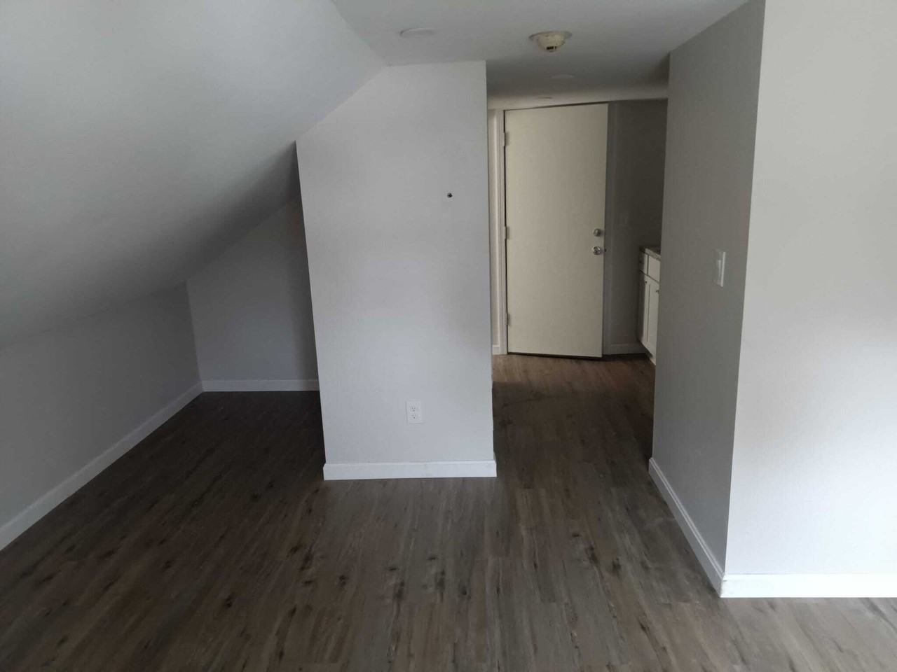 505 Washington Street - Photo 3 of 7