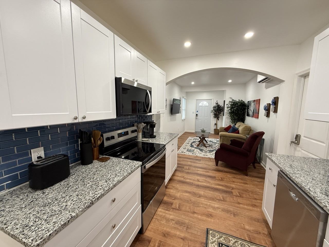 213 - 7812-7816 Eastern Avenue - Photo 4 of 50