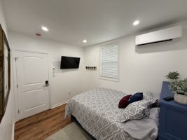 featured image of 7816 Eastern Ave
