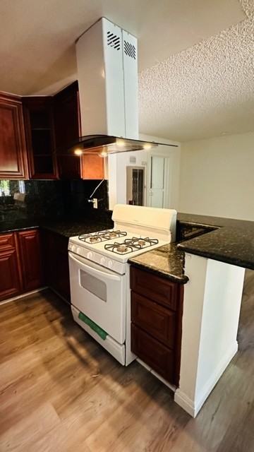 Ocean Star Investment, LLC / 323 West 11th Street / John / - Photo 6 of 34