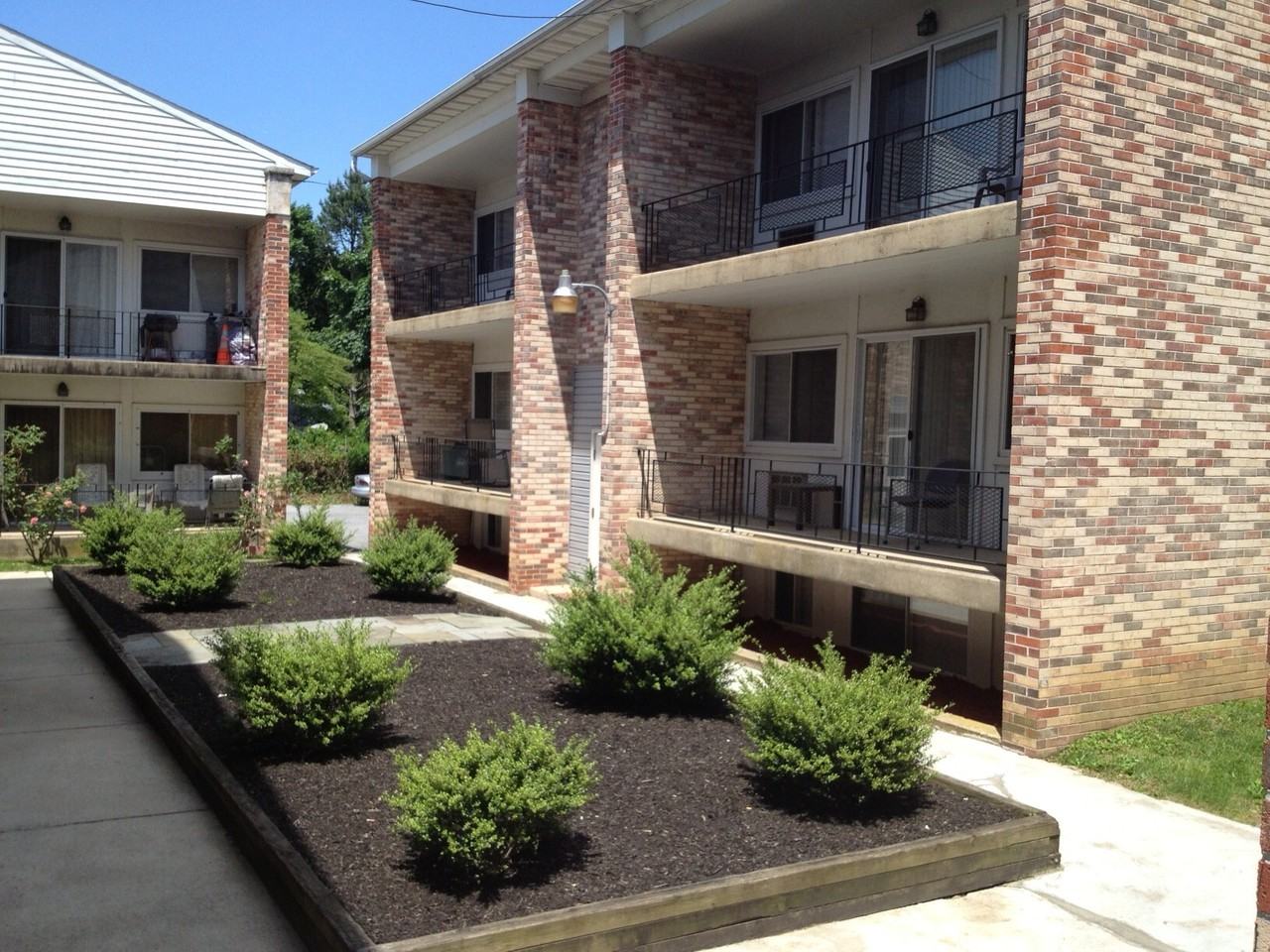 Gable Courtyard - Photo 3 of 3