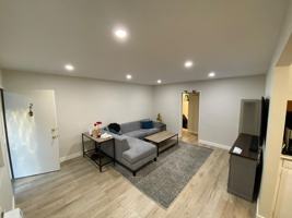 featured image of 124 S Everett St