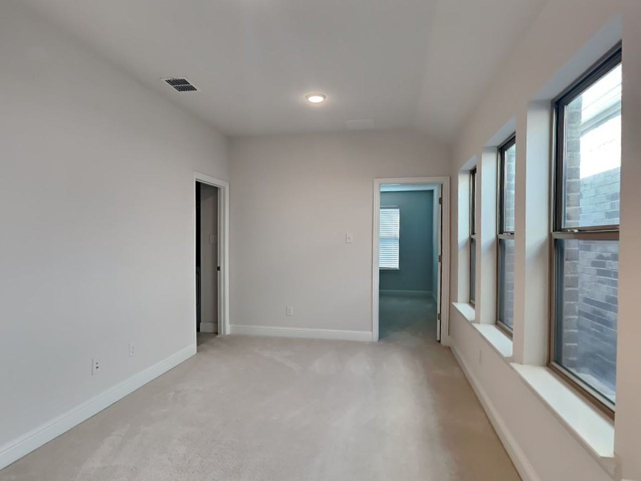 803 Tennessee Drive - Photo 2 of 21