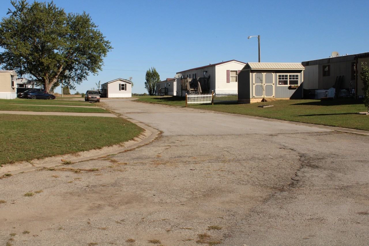 Autumn Grove Mobile Home Park - Photo 4 of 10