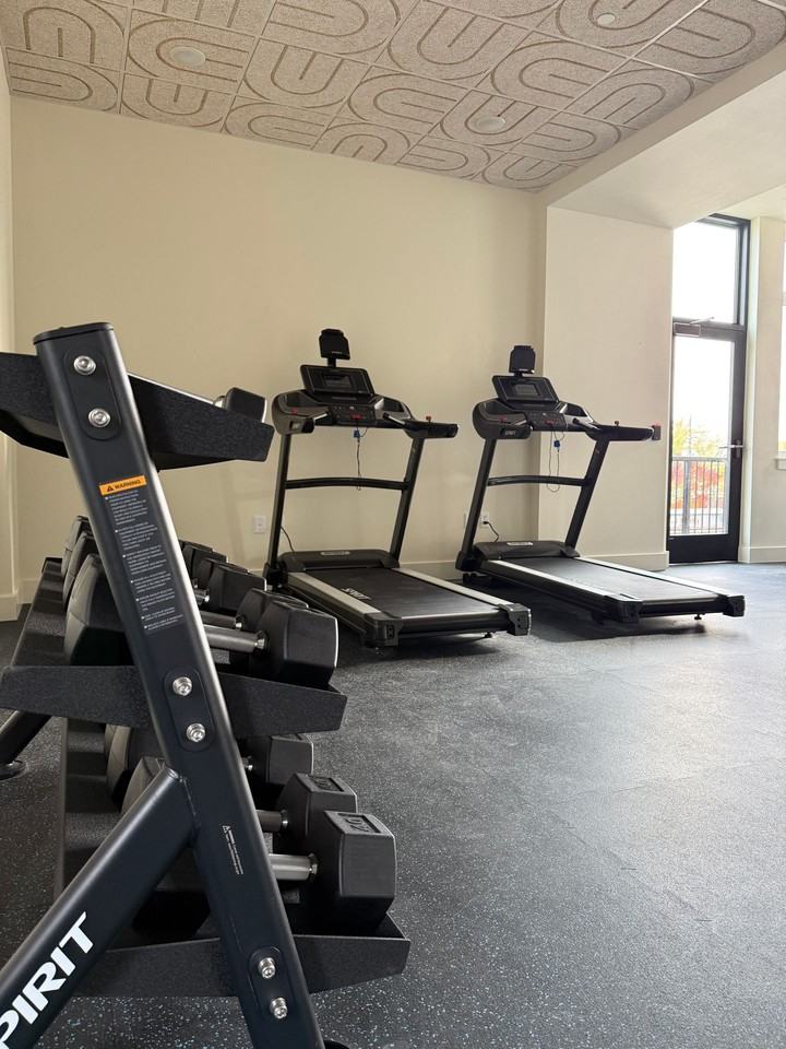 Livingston - Photo 7 of 30