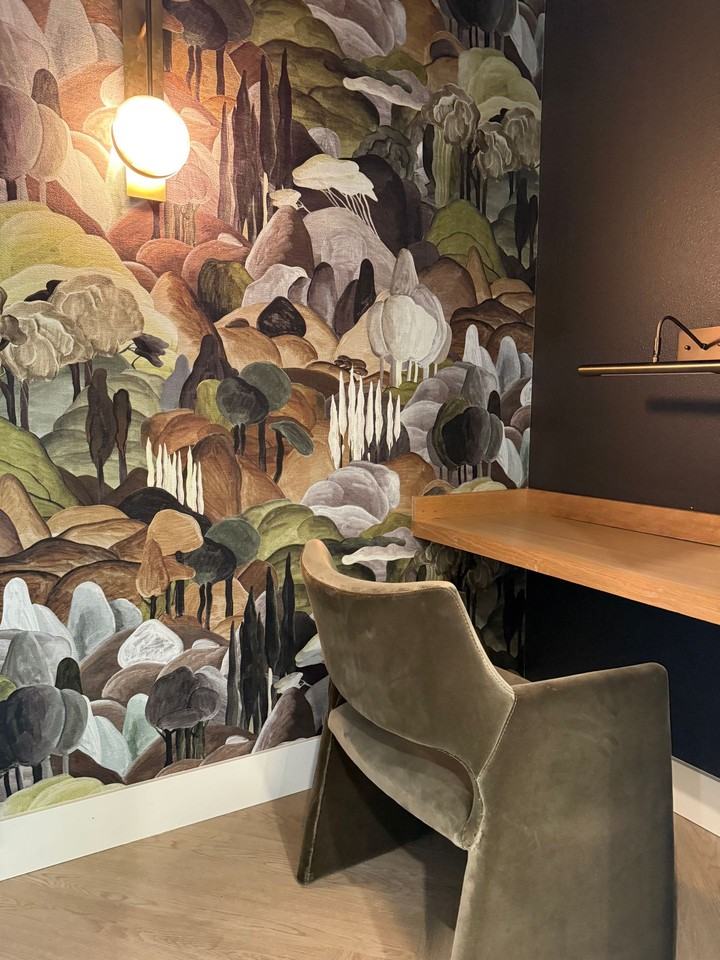 Livingston - Photo 6 of 12