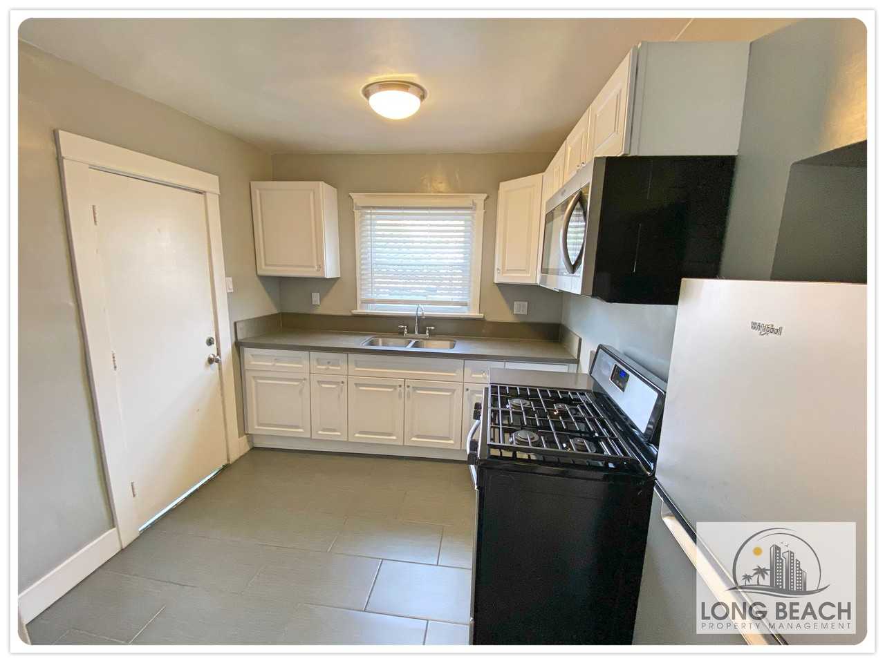 1137 Hoffman Avenue #10 - Photo 3 of 16
