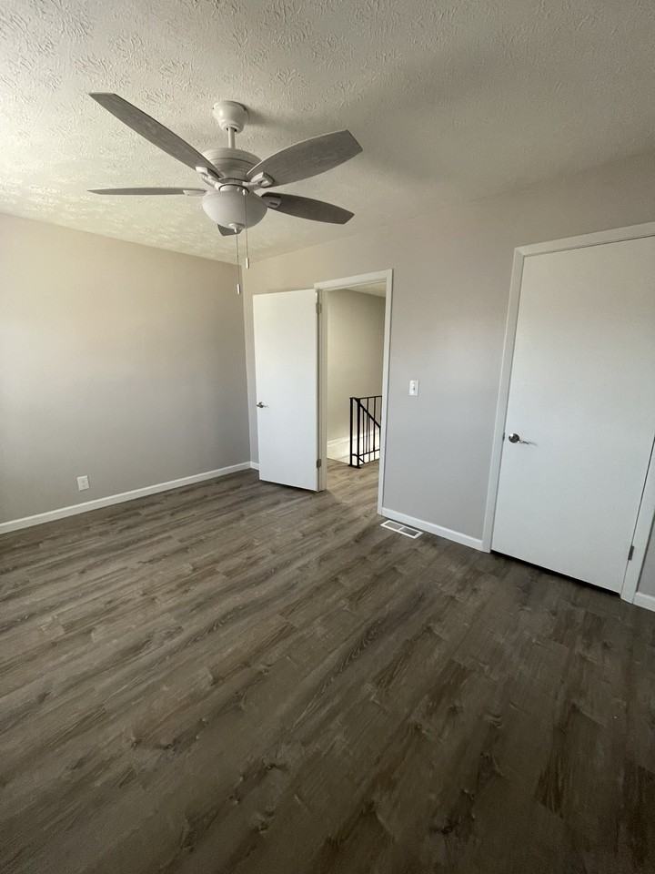 Scheel Townhomes - Photo 7 of 25
