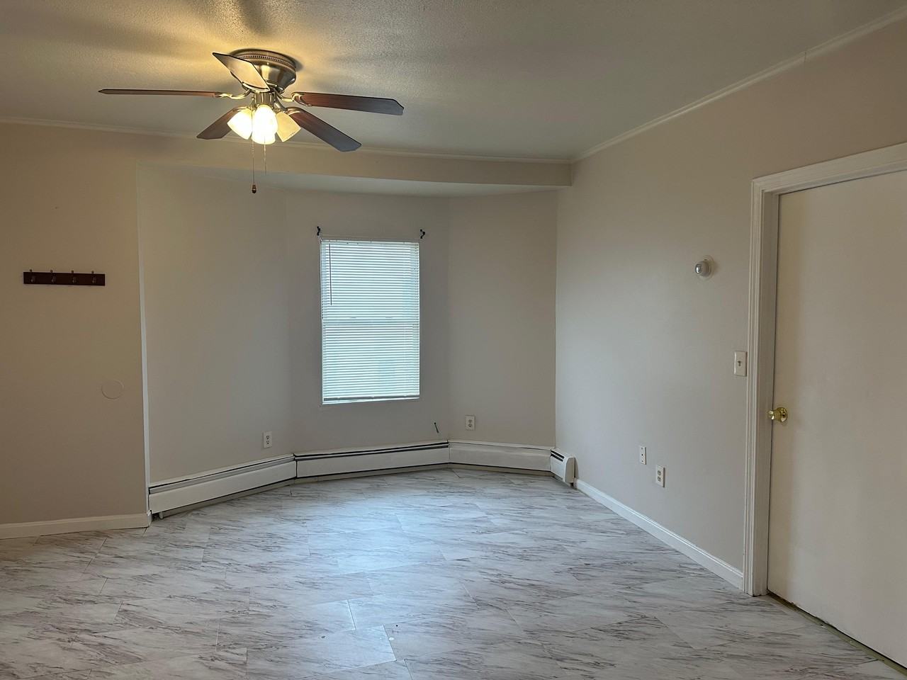 136 Harrison Street - Photo 4 of 9